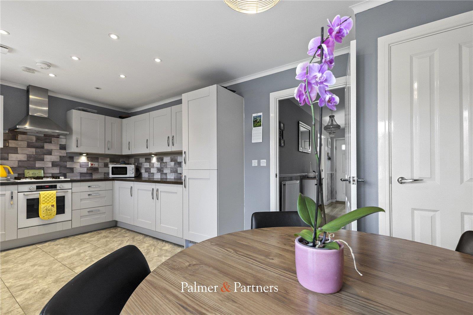 Property Image 0a0406e3-3880-4158-a0a6-d0f8f89c5df9
