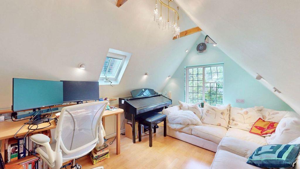 Property Image 0a12bc6c-4276-463a-b1c1-ee7977c60f9f