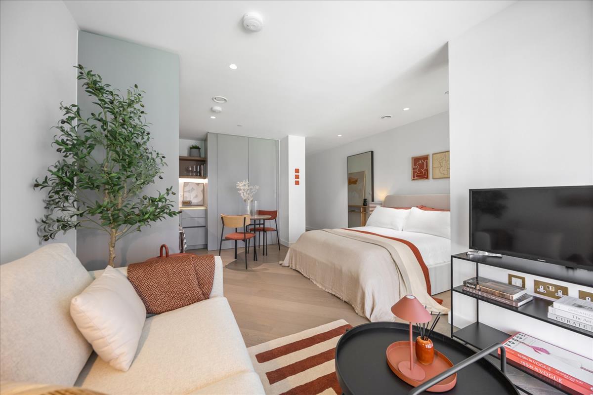 Property Image 0a195eae-8cc6-4e7f-af16-3bbb0e659070