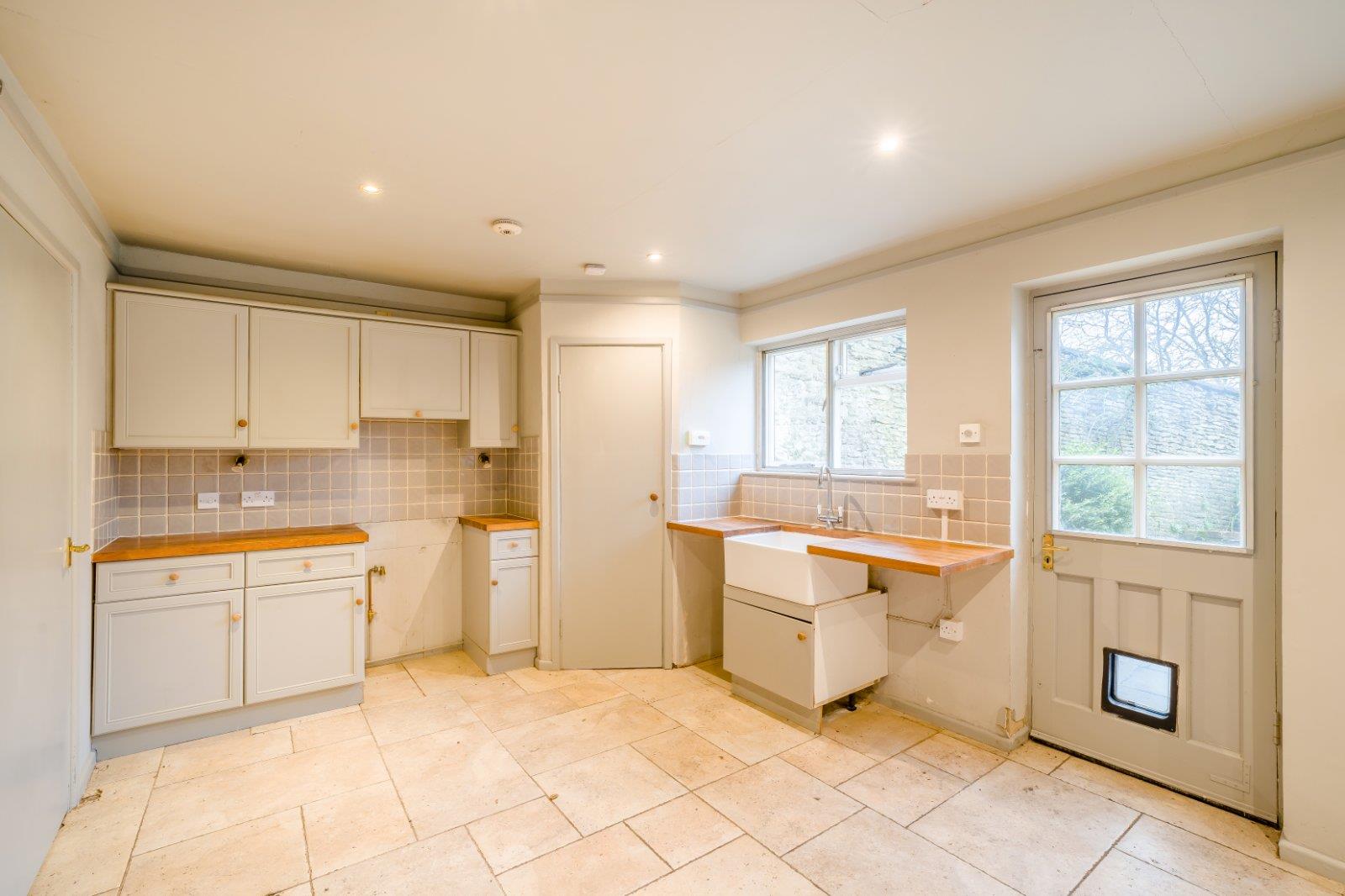 Property Image 0a19c61e-e9fc-47e3-9ad8-8979a1aa17b6