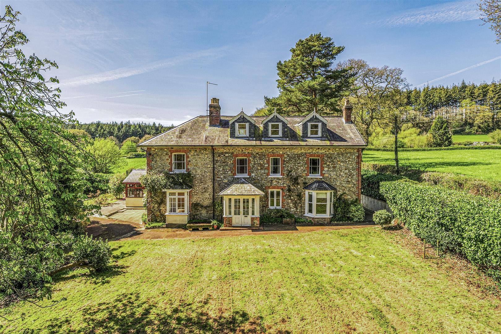Property Image 0a1d329b-653e-41f7-96ad-5ca958f4bd15