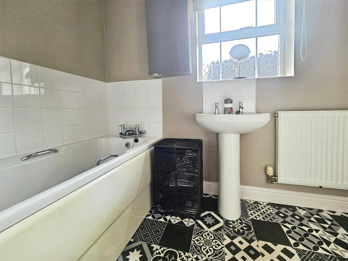 Property Image 0a29014c-3ae7-4594-b71d-6681a6067a12