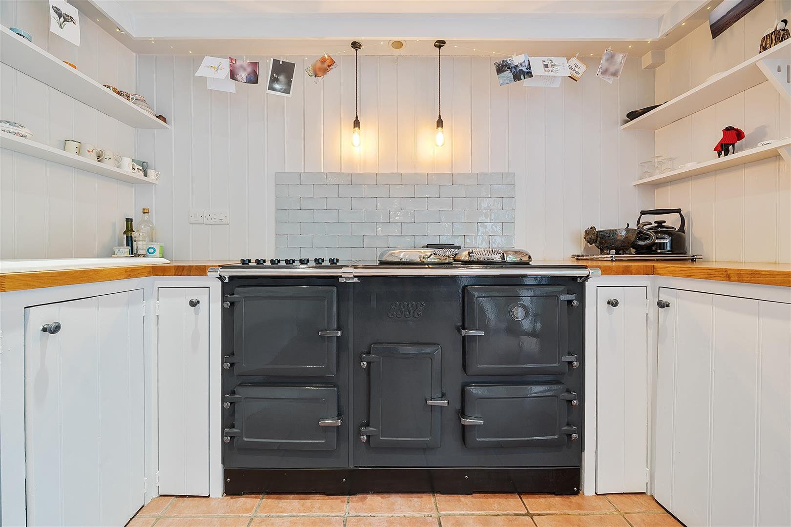 Property Image 0a33b923-9d9a-465e-95f6-985d533e60b4