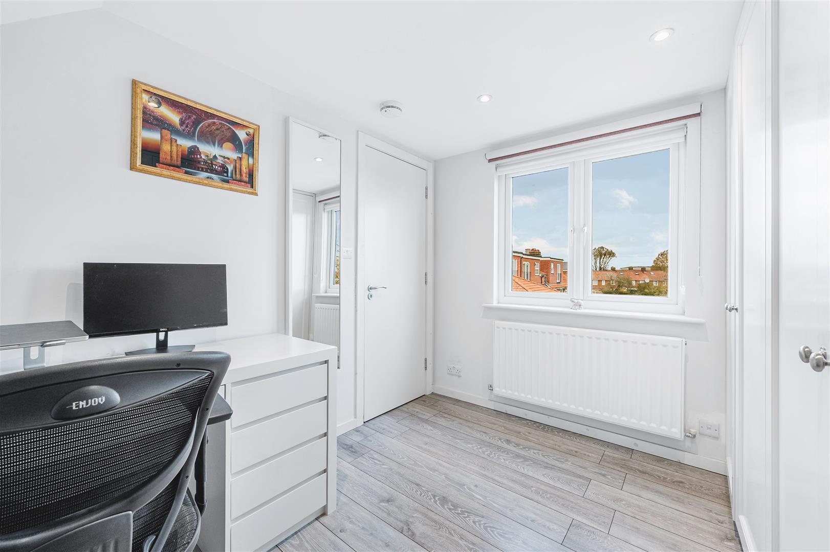 Property Image 0a346604-423e-4799-894d-a73d4c63223c