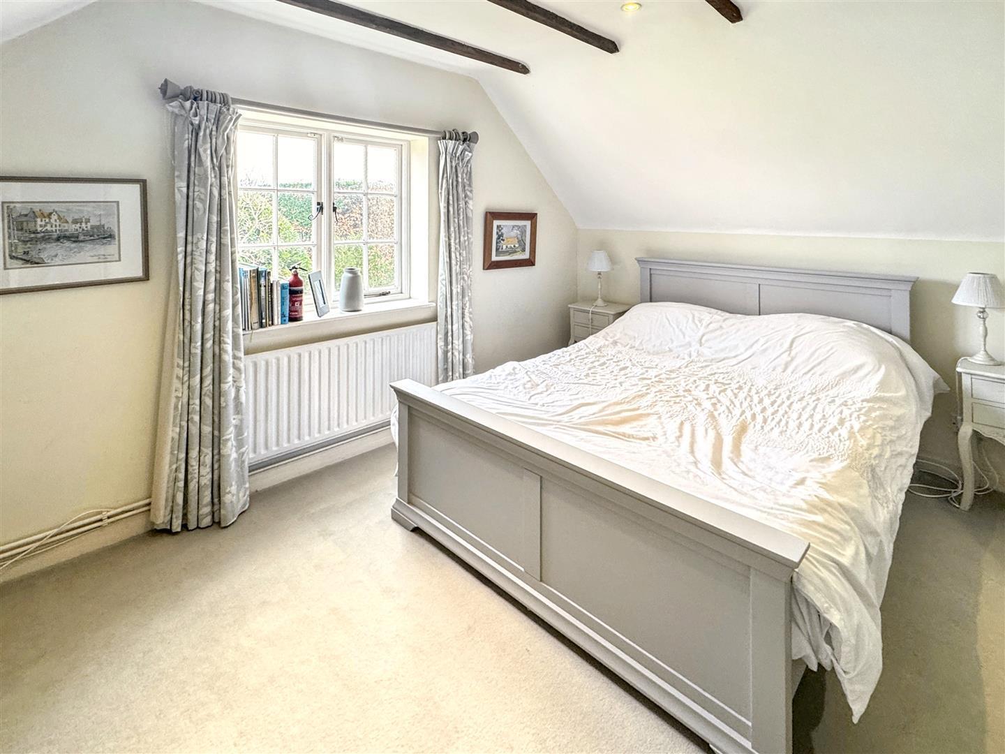 Property Image 0a347c00-5c24-4fd3-935f-c6f0f12cfcb7