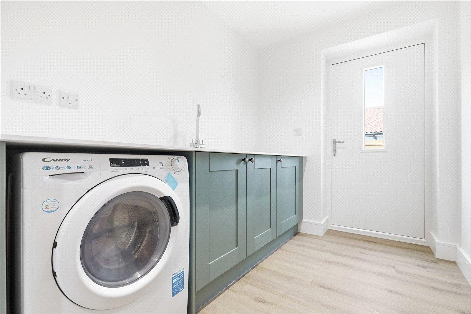 Property Image 0a39807b-7be3-436e-a1b3-a19f76020c7e