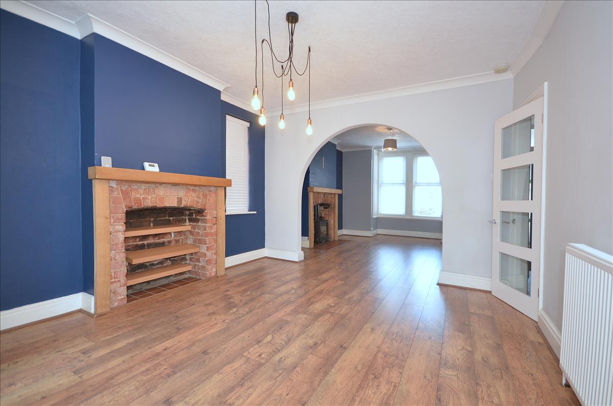 Property Image 0a51e874-2f88-4477-ba13-cc62eb9c9f32