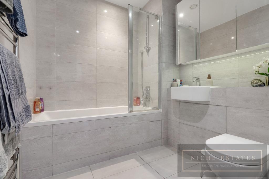 Property Image 0a566b53-1357-49be-8cc1-1e810d75d107