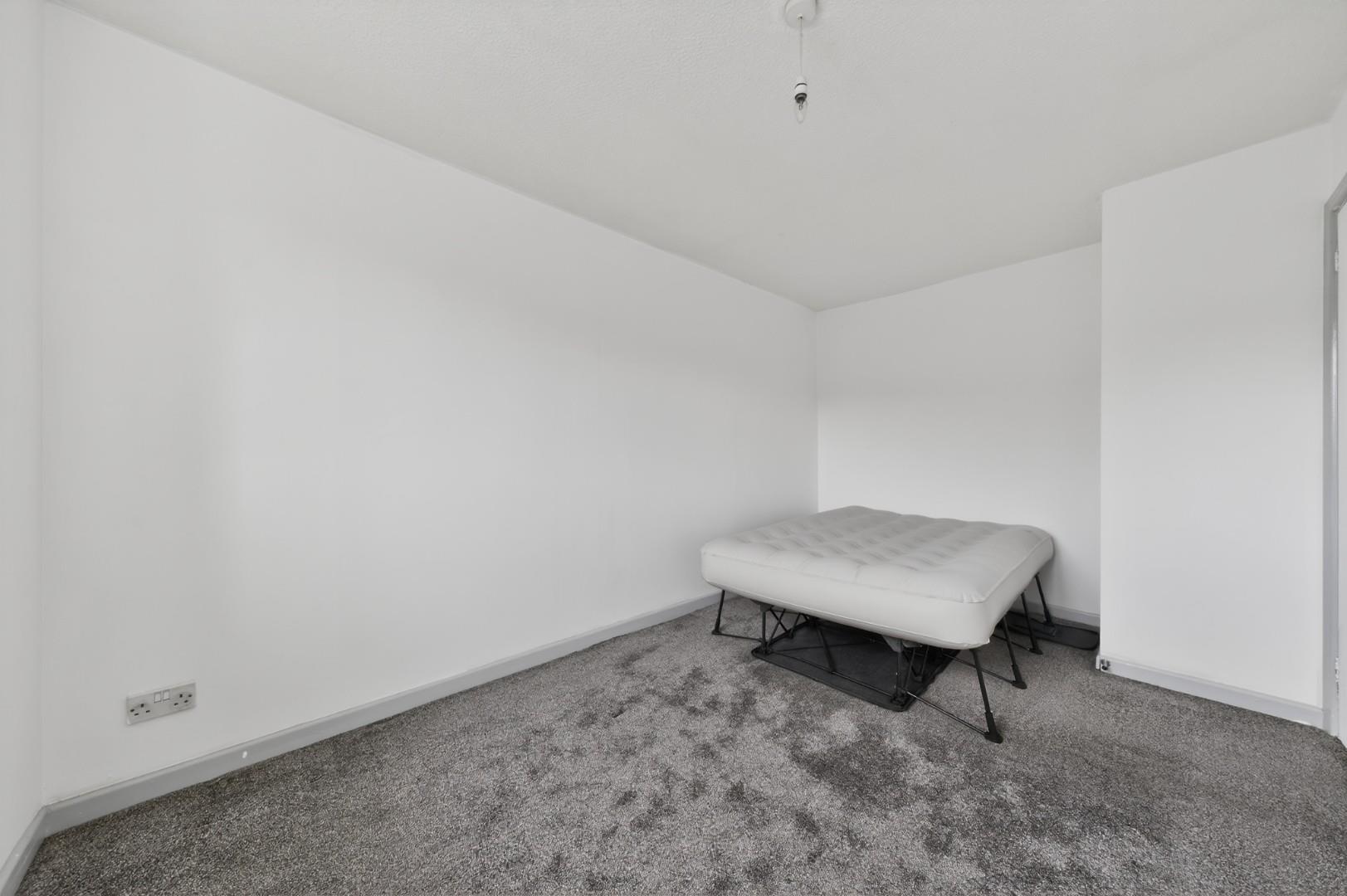 Property Image 0a57b1d3-9d01-4c2a-93a8-6c3ffc899b11