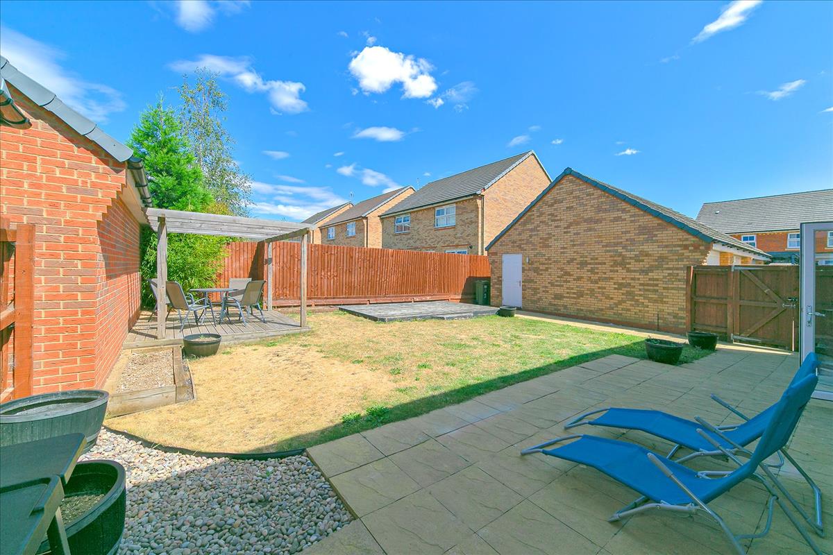 Property Image 0a5a6621-3340-4be4-95a0-632f12617b83