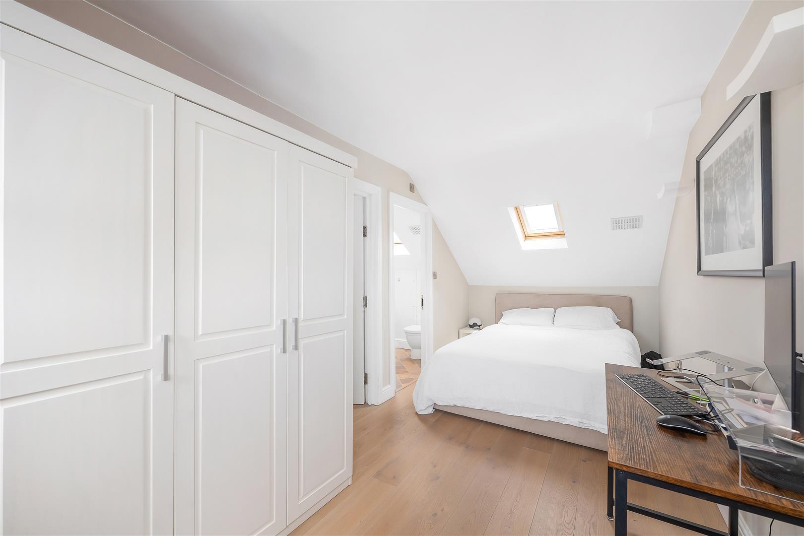 Property Image 0a63921b-fe66-40b7-b11a-0f7c2e1feac5