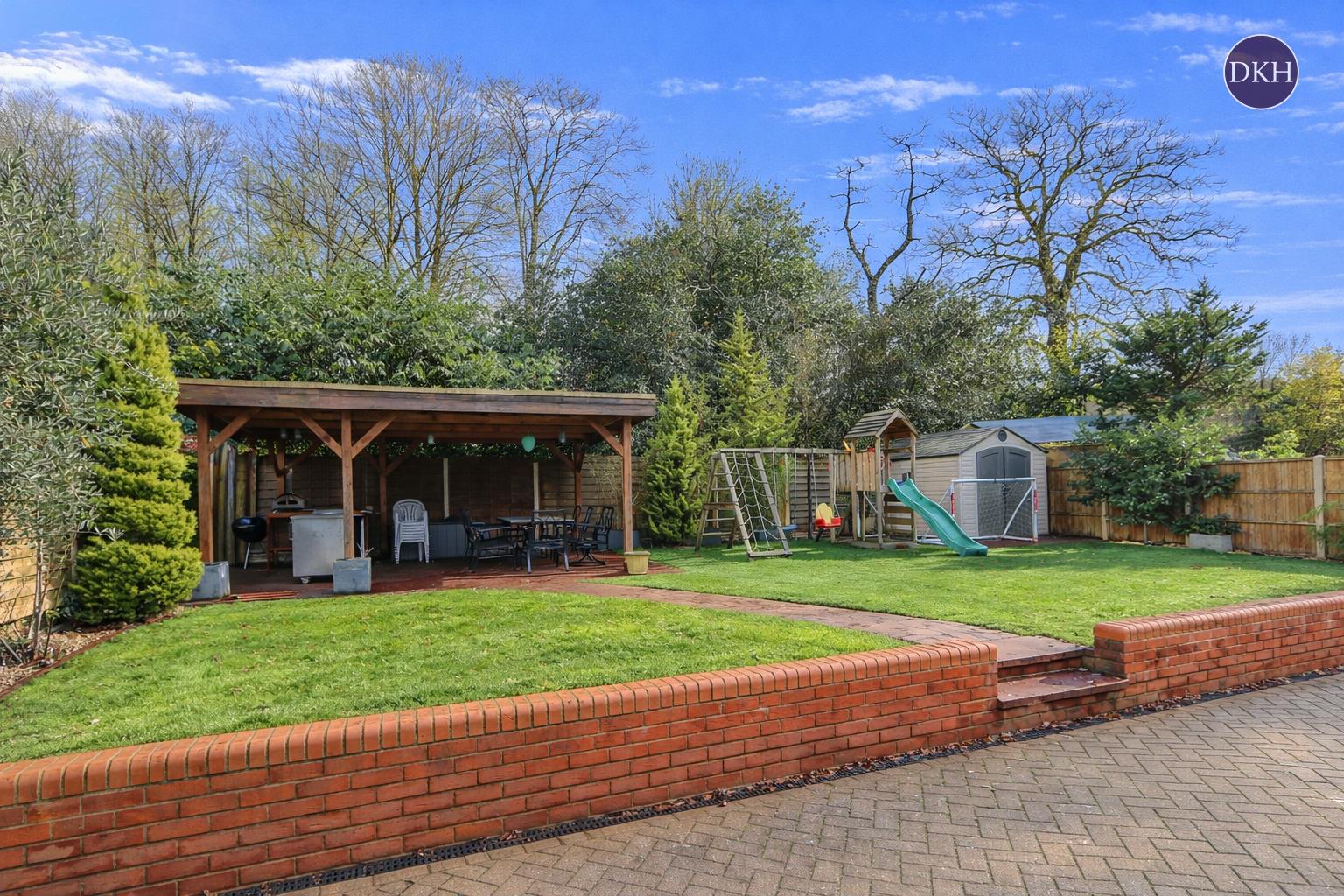 Property Image 0a6b09bc-0eff-4e1d-8331-c588bb3509e3