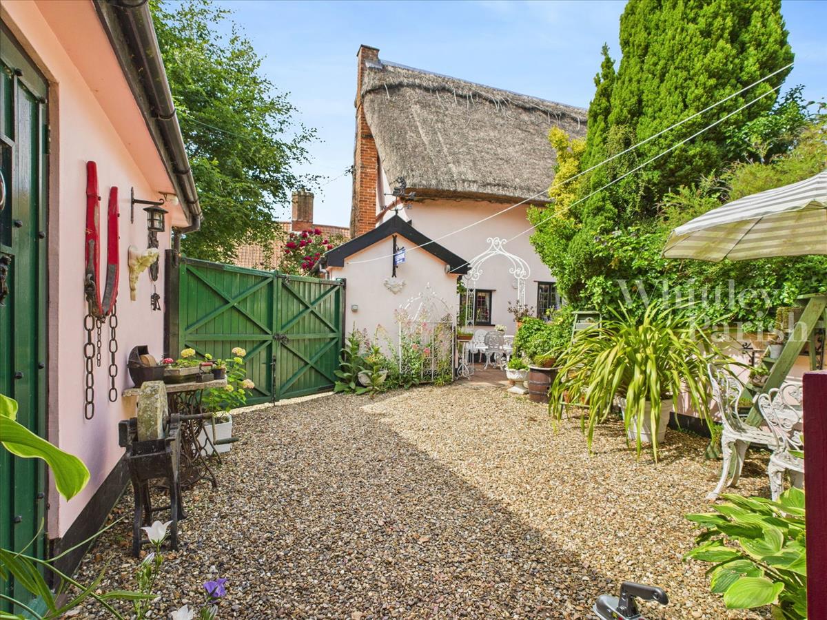 Property Image 0a71882e-2e65-4dfa-b85a-7129c1ed4bed