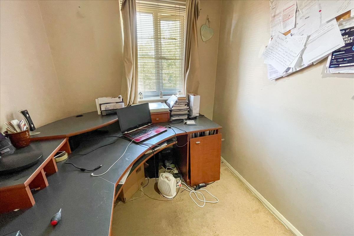 Property Image 0a7270b1-0040-4e1c-8aac-a6852487193e
