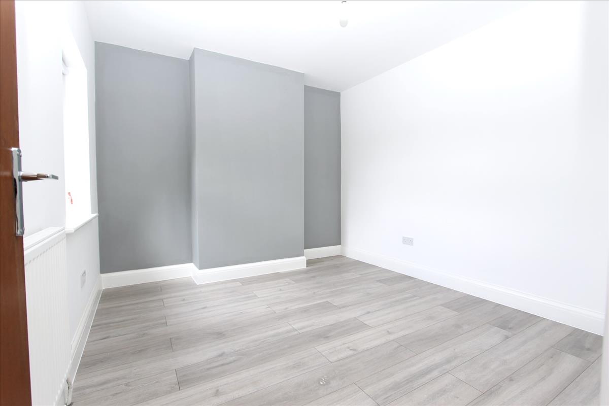 Property Image 0a7fb609-e171-4895-9ffe-49bb643a3f9f