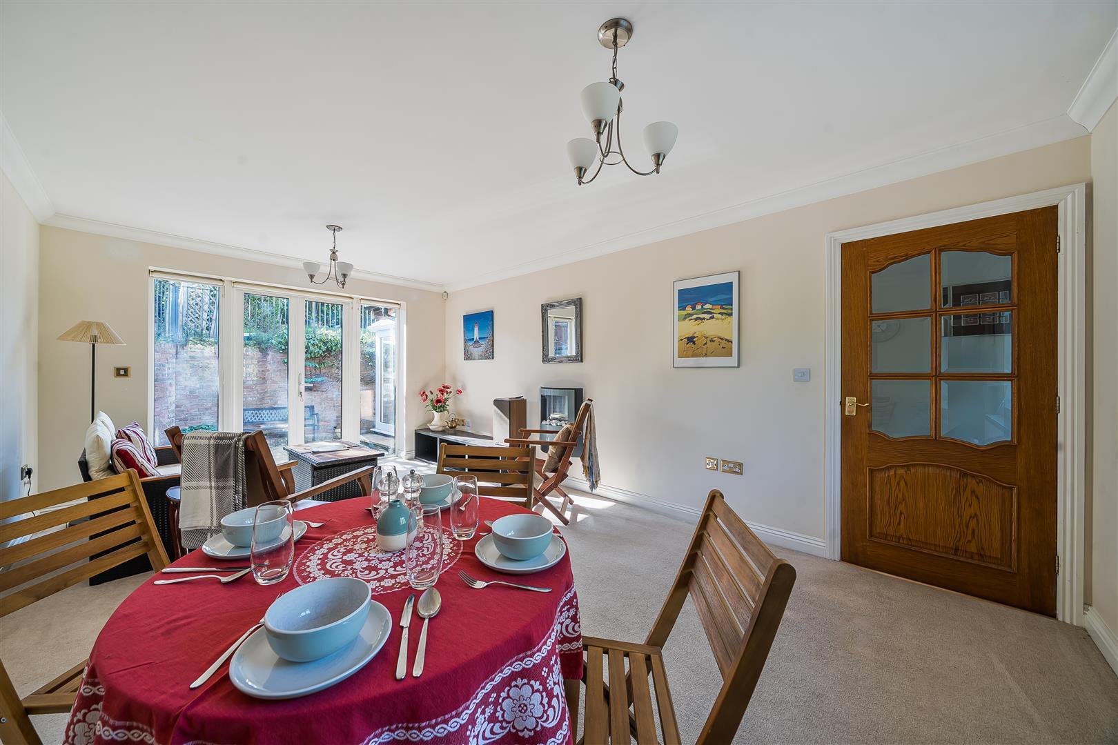 Property Image 0a817a4b-e58d-48f0-946d-05f02bc40bc0