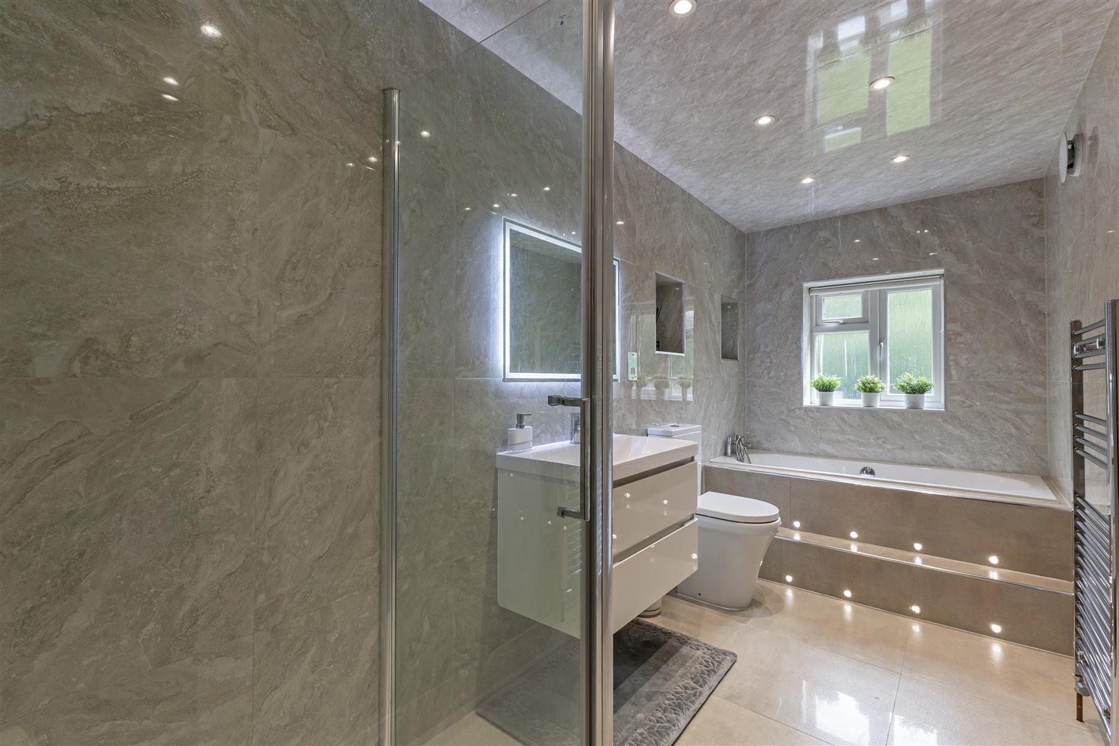 Property Image 0a81a2de-ecf1-429a-8fe4-6ce9b7e89c9c