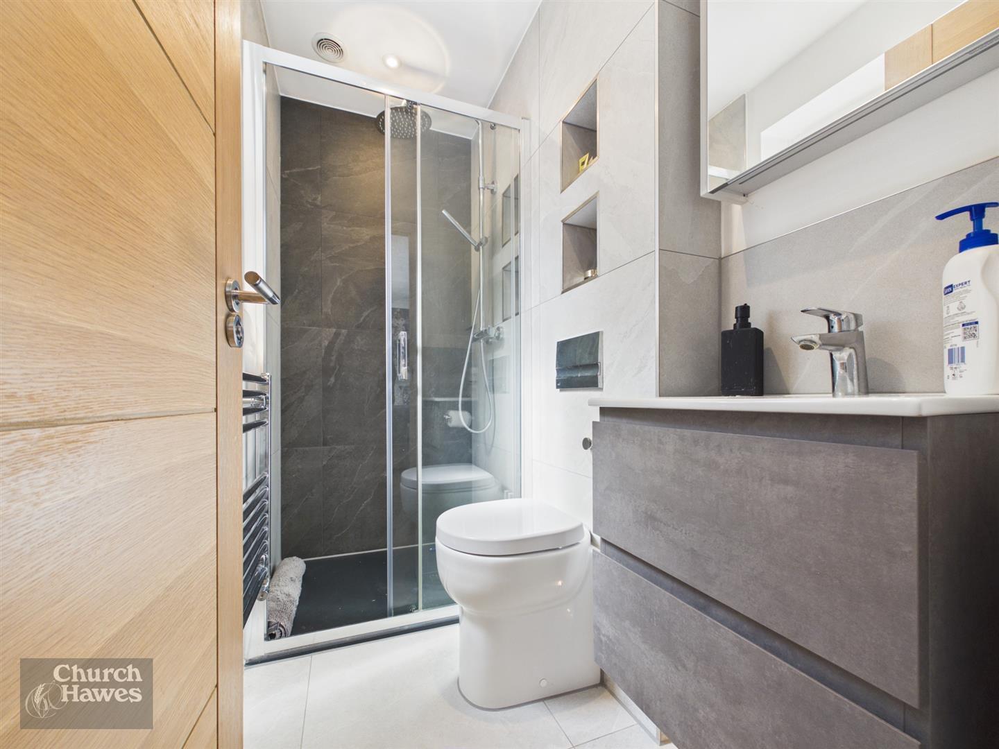 Property Image 0a8c11a9-1a83-4a6e-b6d4-8867c6846a95