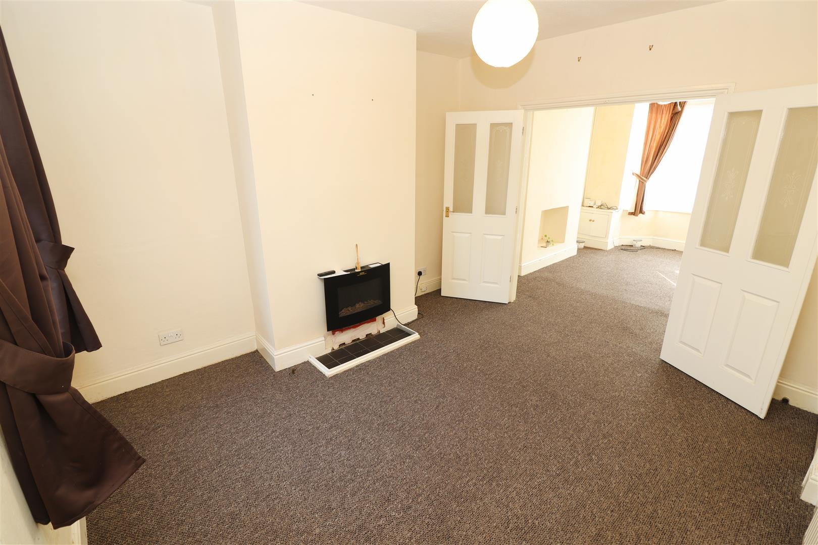 Property Image 0a8e7fa6-4381-4e17-864f-97e432162dce