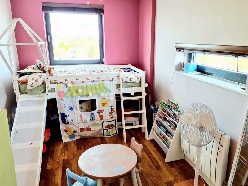 Property Image 0aa023e0-ecdb-4683-a66d-a494f5d49854