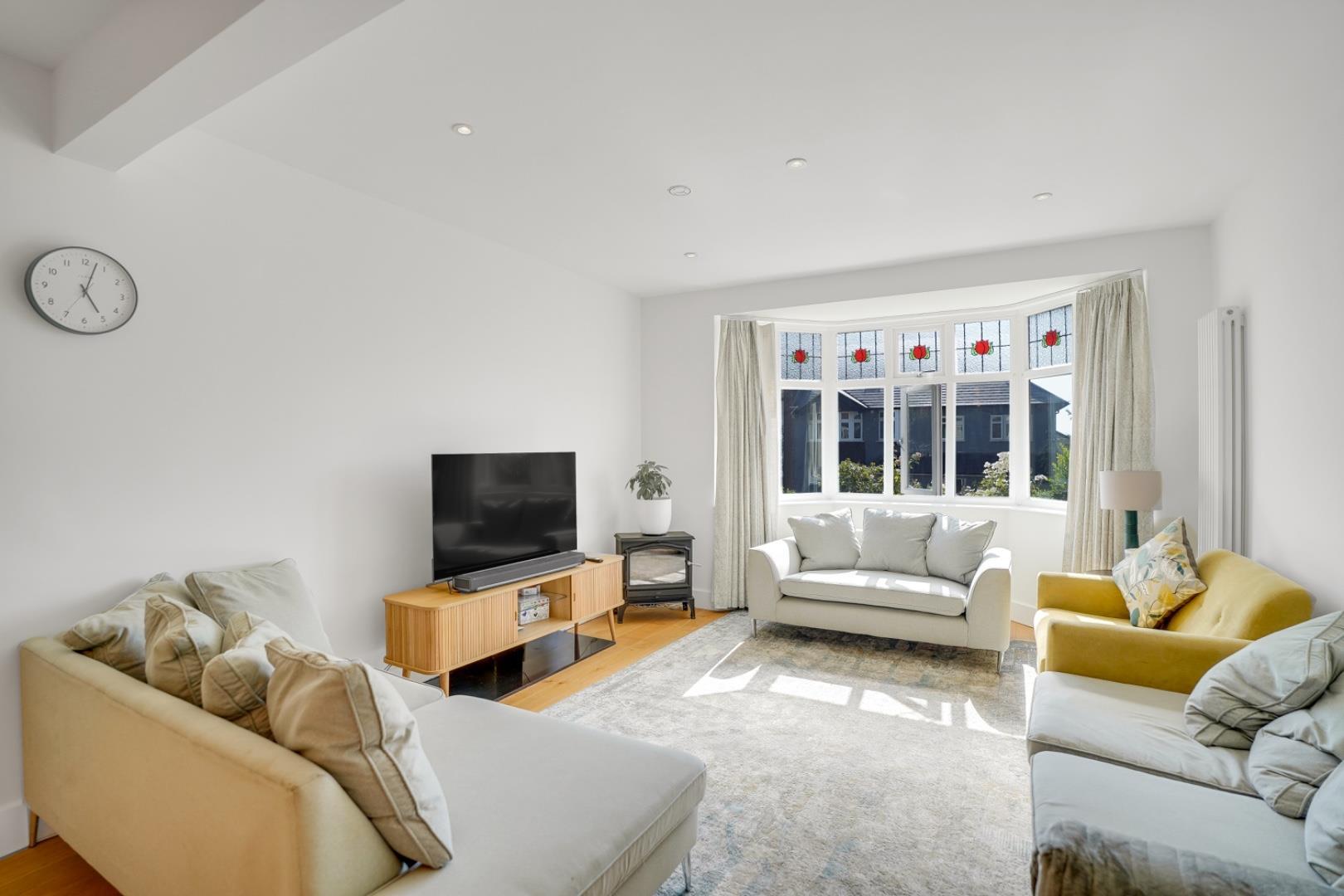 Property Image 0aa4fcd2-d84f-44d9-9223-61f4c2c375ad