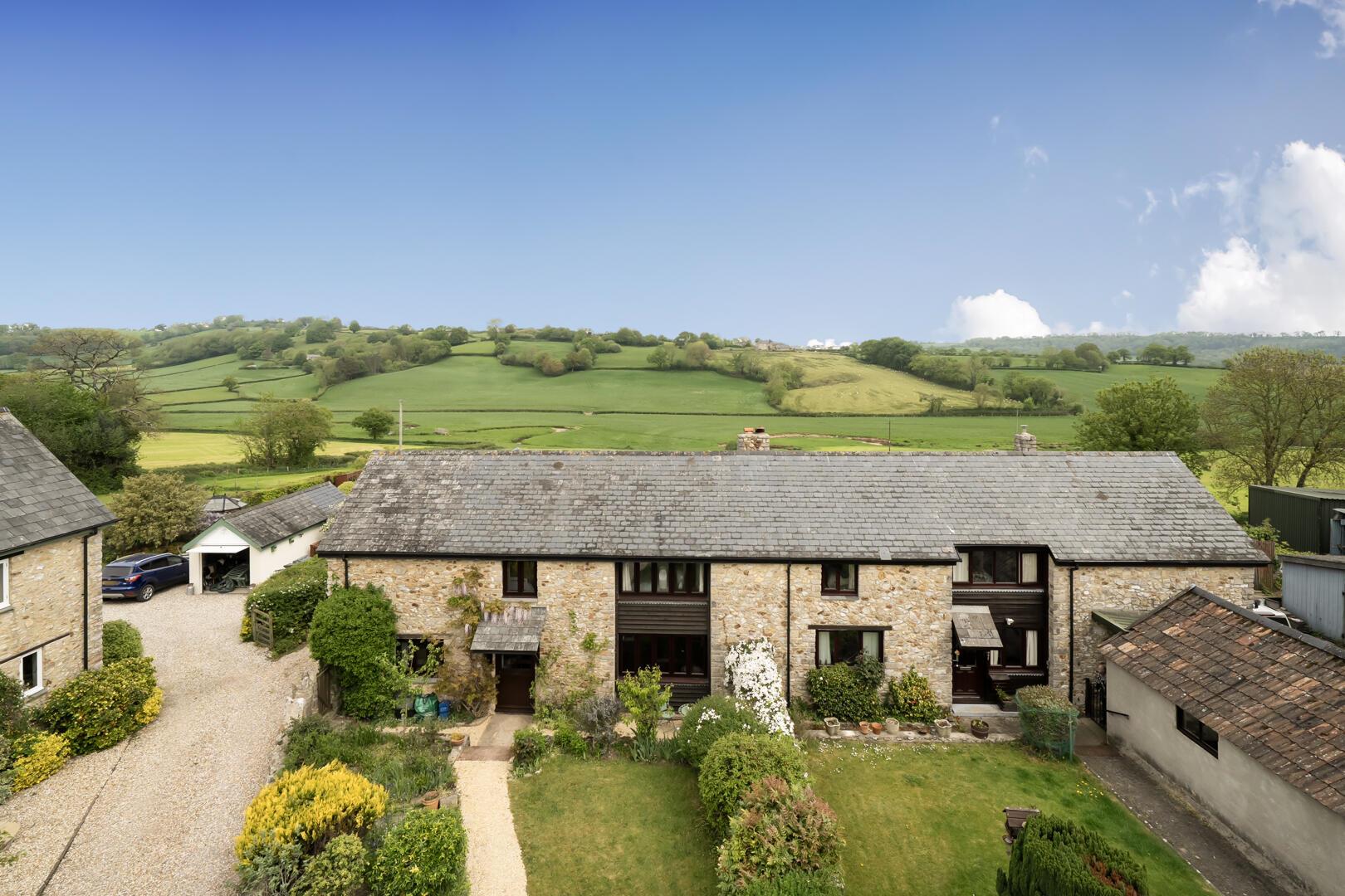 Property Image 0aa845ad-ec99-48c0-a969-81e10ccf0faa