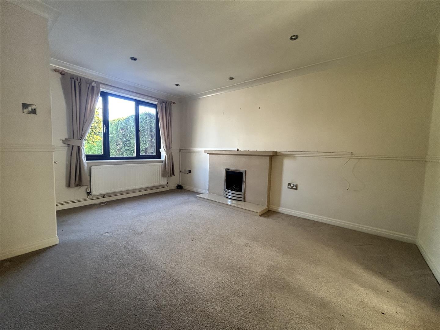 Property Image 0ac9f1f3-c33e-4165-a15b-c31fc429a472