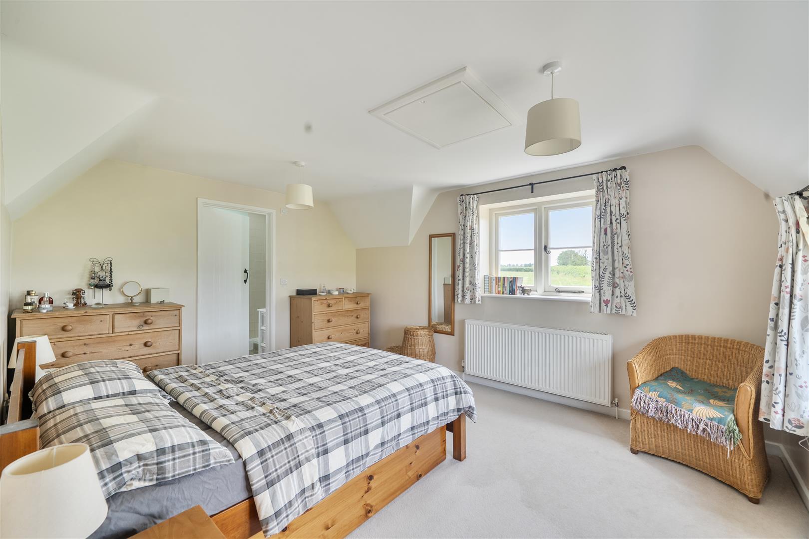 Property Image 0aca391a-3ebd-41d5-a1ed-0f18fce425f1