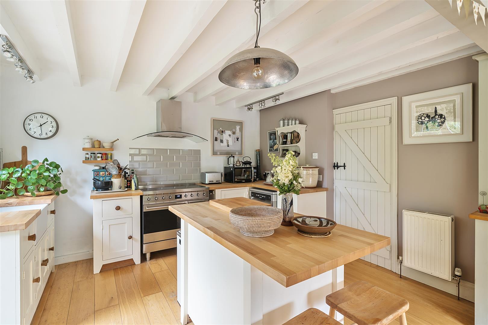 Property Image 0ad14e15-ff36-437e-8463-bda9c54e951b