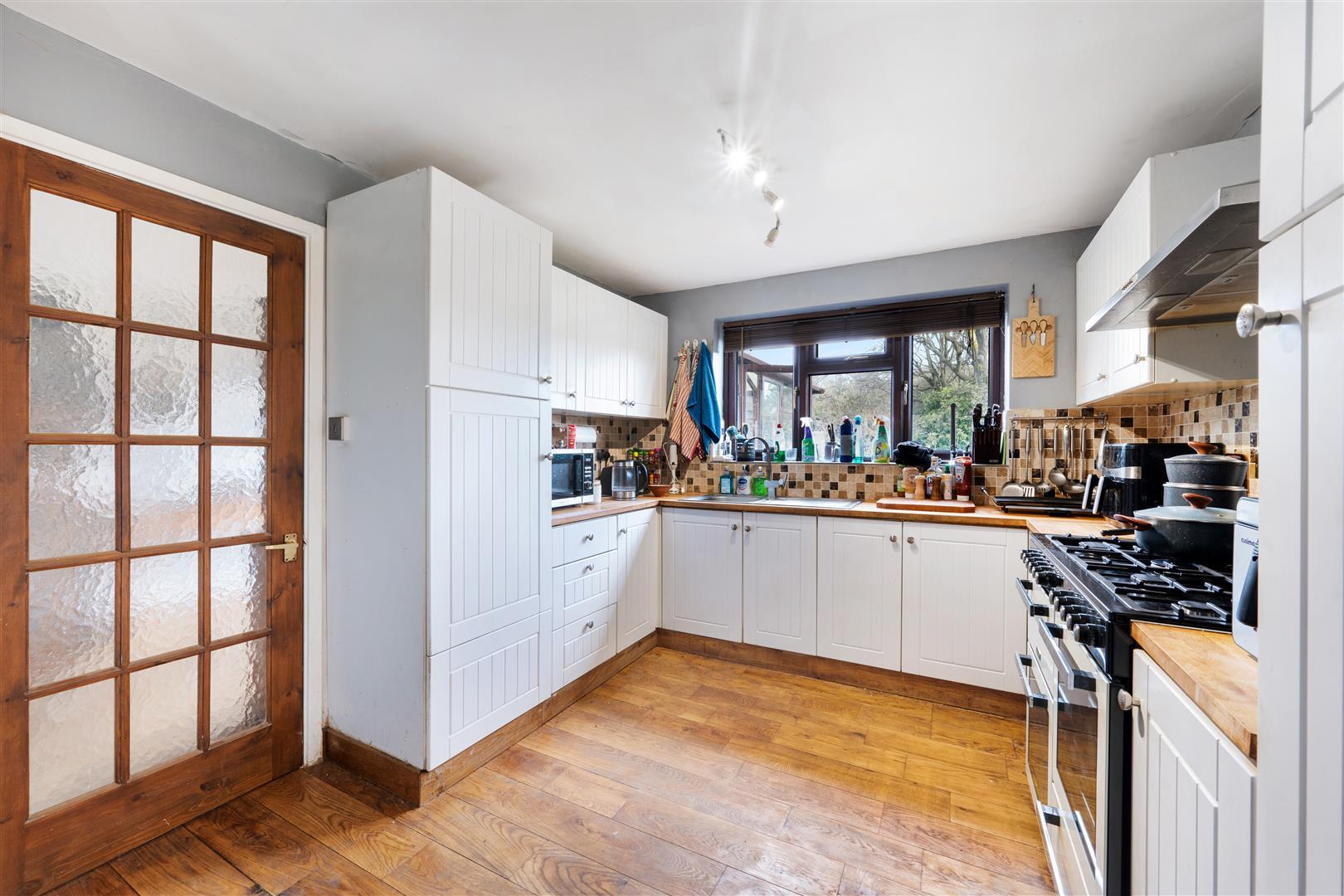 Property Image 0ad19cae-b7c7-489b-8c27-56b9bb6d33e4