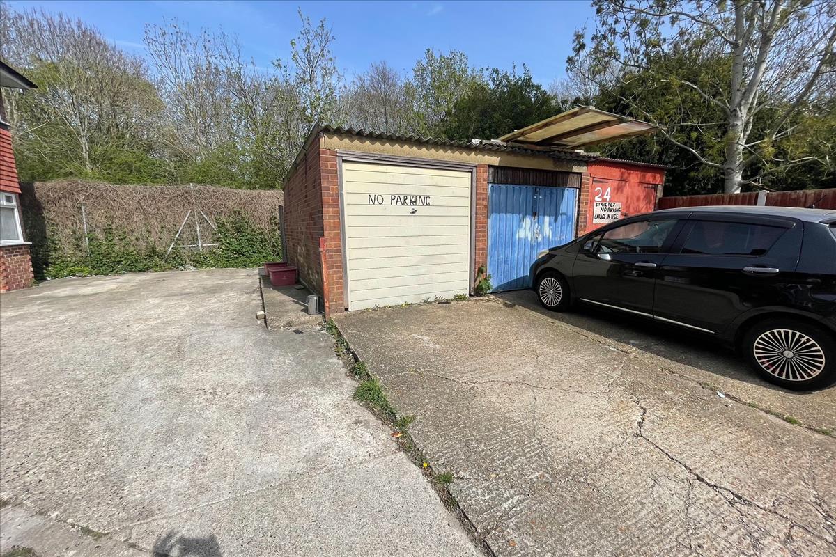 Property Image 0ad56f79-76a8-4dc5-90bf-28d66aef55f7