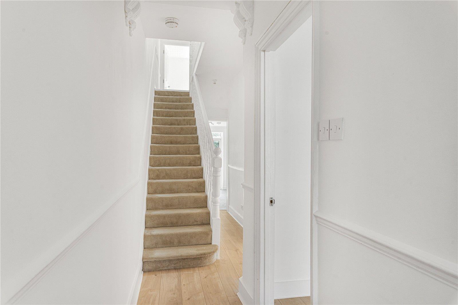 Property Image 0ad5ad42-c6bc-4bfc-a2e8-d8a0c25f7ed1