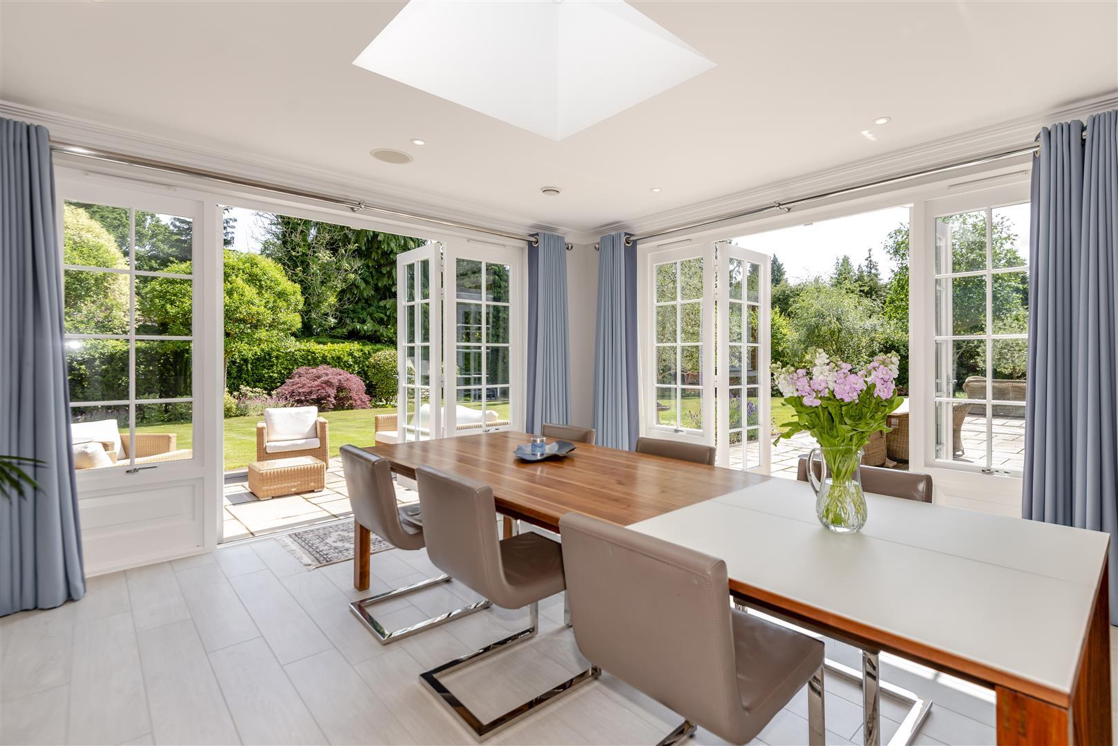 Property Image 0ad8a296-7f82-4876-9d70-4297fc9df6ff
