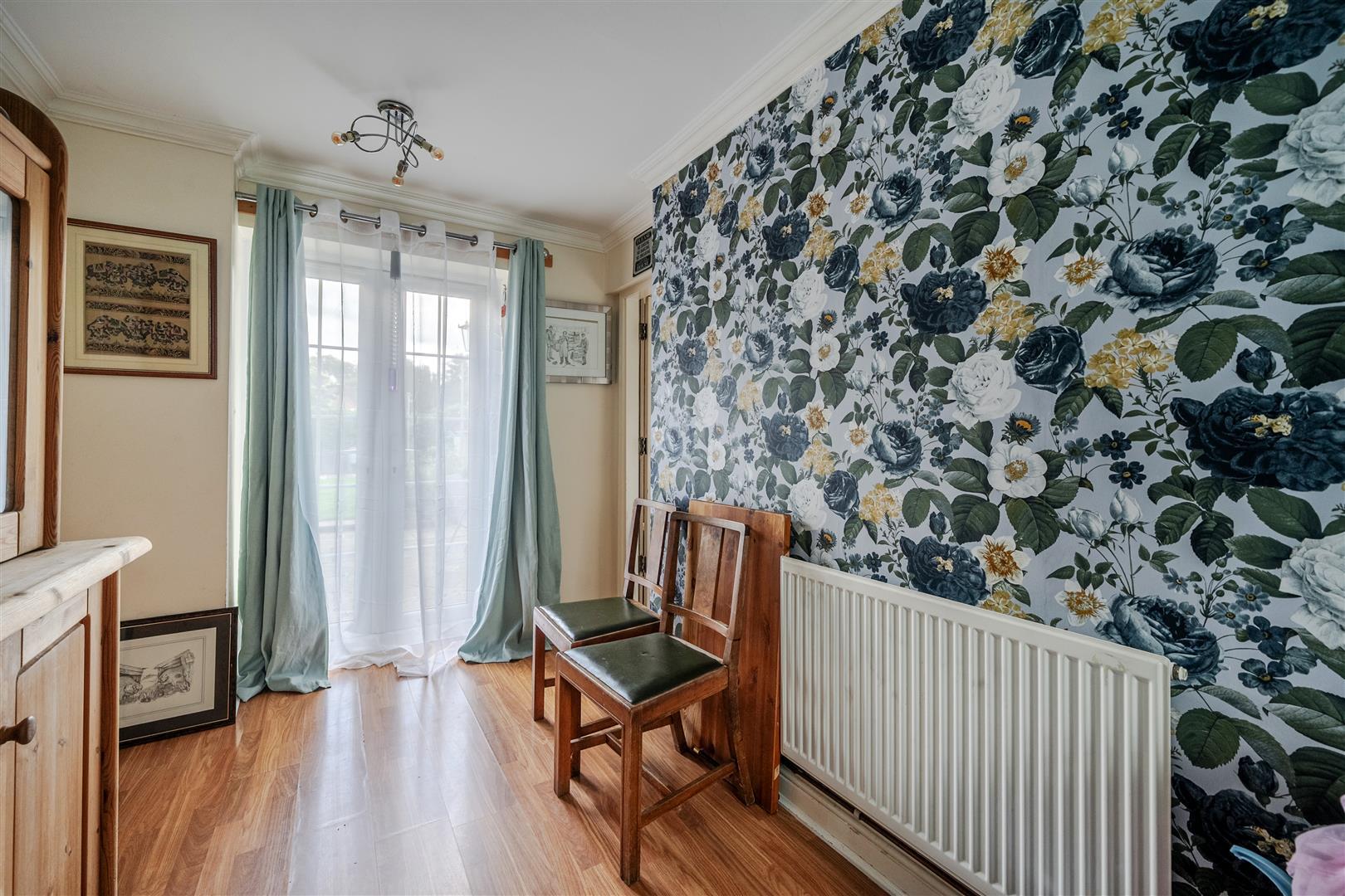 Property Image 0ade189c-a2a4-46d6-a409-14346ba65864