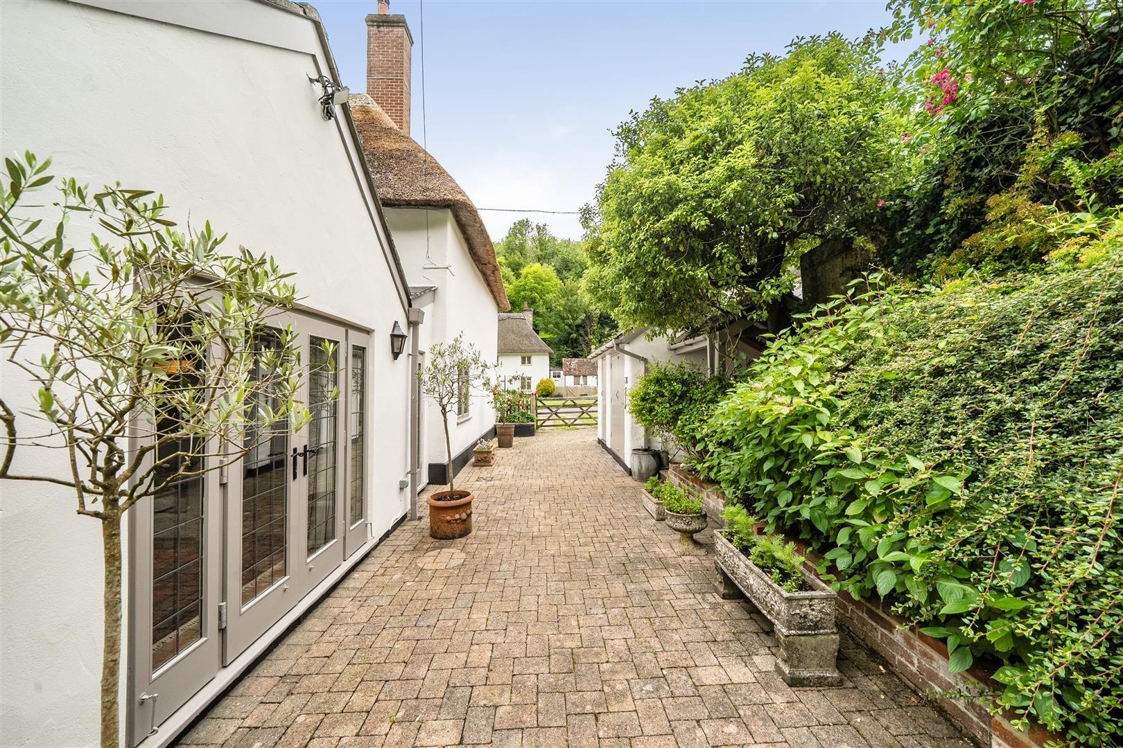 Property Image 0adeca8e-8ef1-41ae-8167-dc1b4cffcb89
