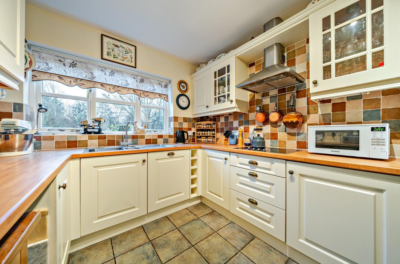 Property Image 0ae0618b-e4e5-4c6e-9adf-b20818658e44