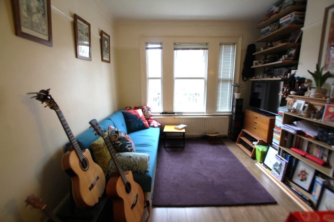 Property Image 0ae6a612-2034-46c5-92b7-289533c18386
