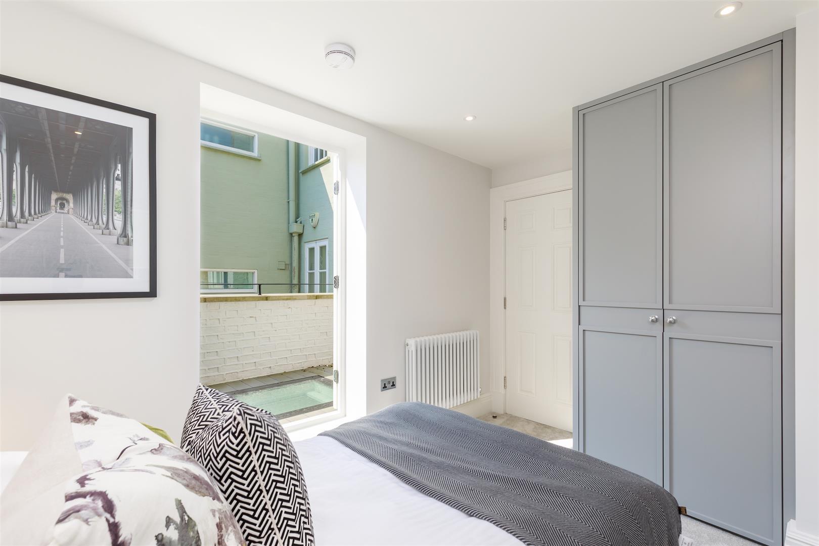 Property Image 0ae905df-8fed-429d-b101-465991be01a0