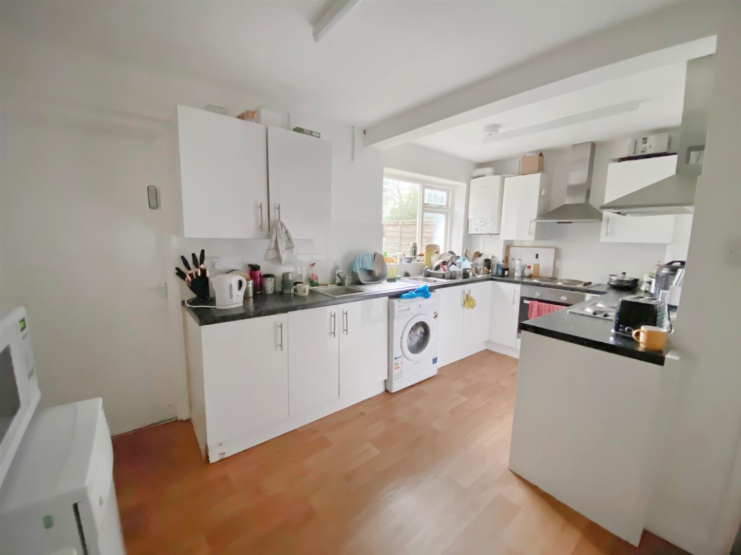Property Image 0aea549d-a3b2-4267-8c61-d88c001b63db