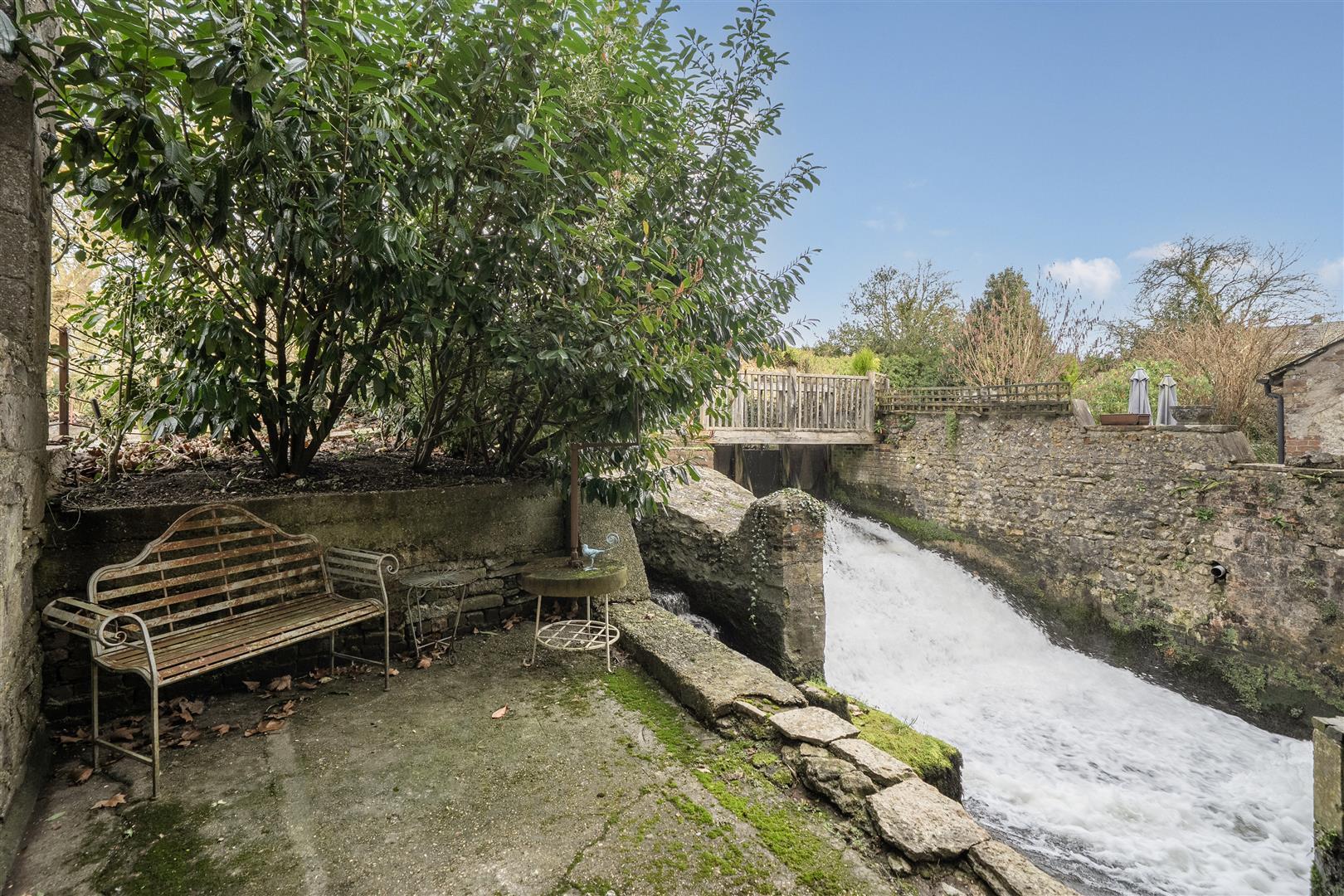 Image 22