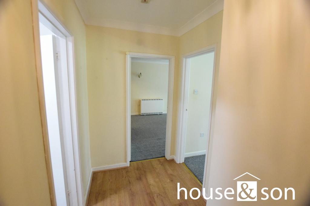 Property Image 0af4c361-048b-4c5c-b9ad-2efb3e935065