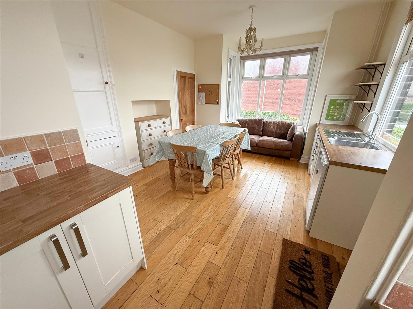 Property Image 0afe1987-be55-41d9-bfe0-130c5ef644ba