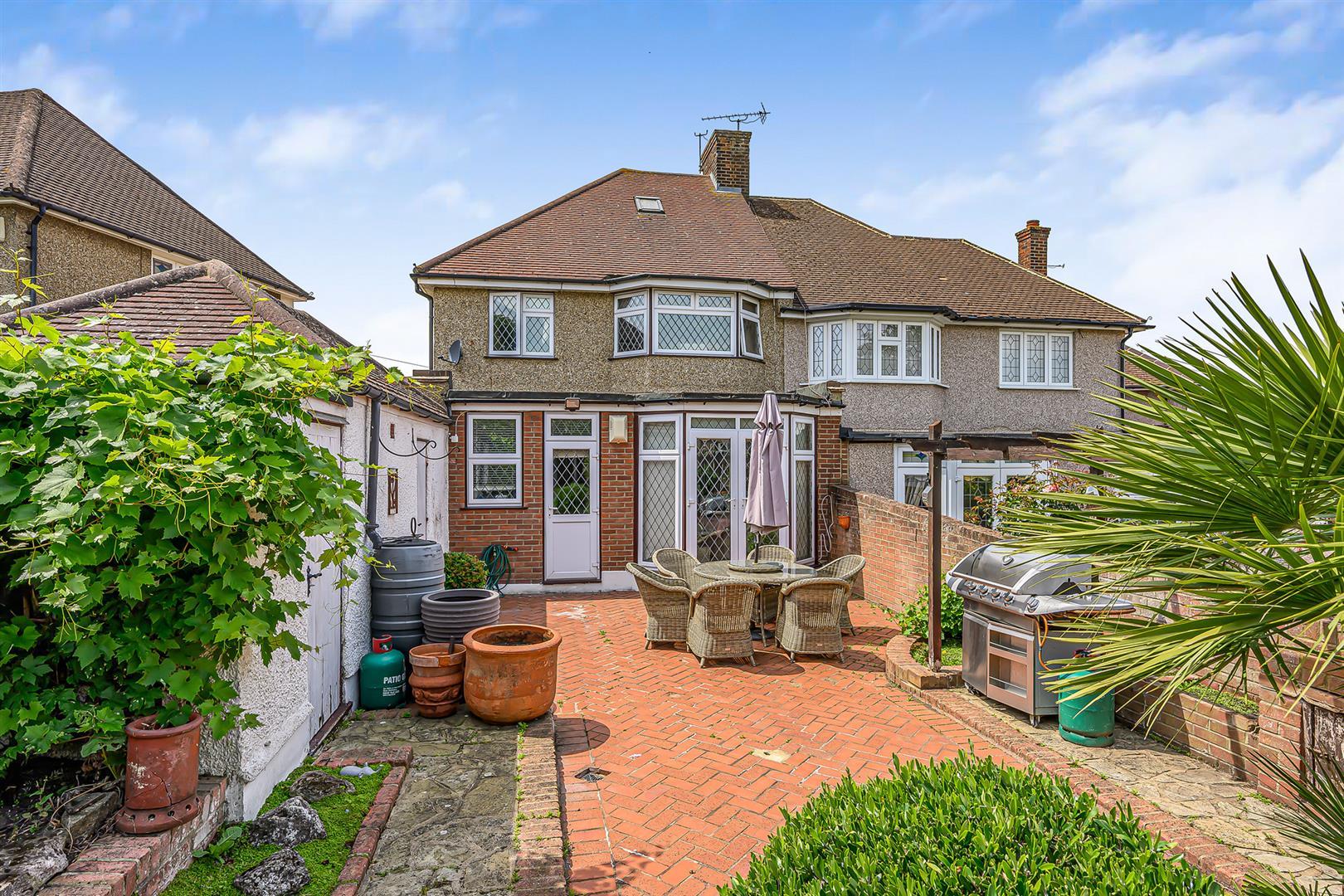Property Image 0b002634-694a-4adc-8c6e-676c204d5f54