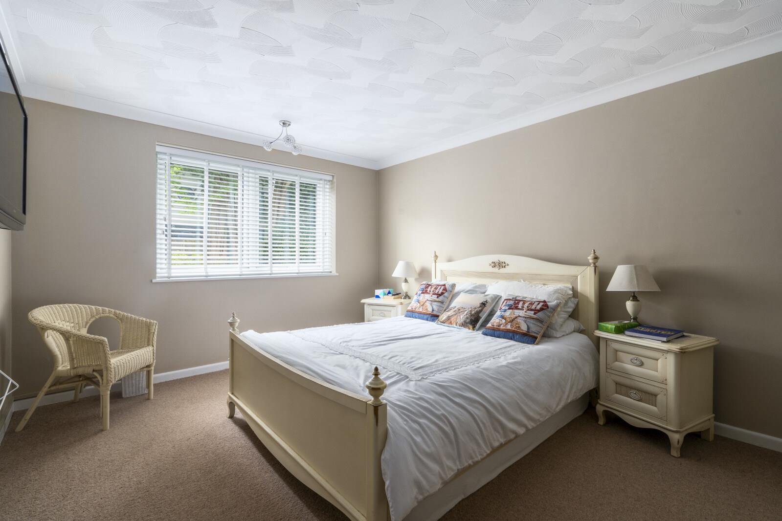 Property Image 0b03527f-bcc6-4c1f-a539-52f2e8b7ce5f