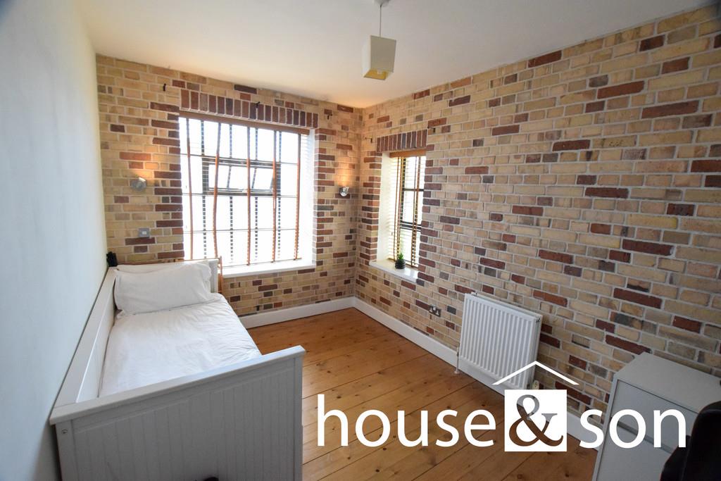 Property Image 0b0c041b-6949-4742-8aa7-2c7f6a3caba8