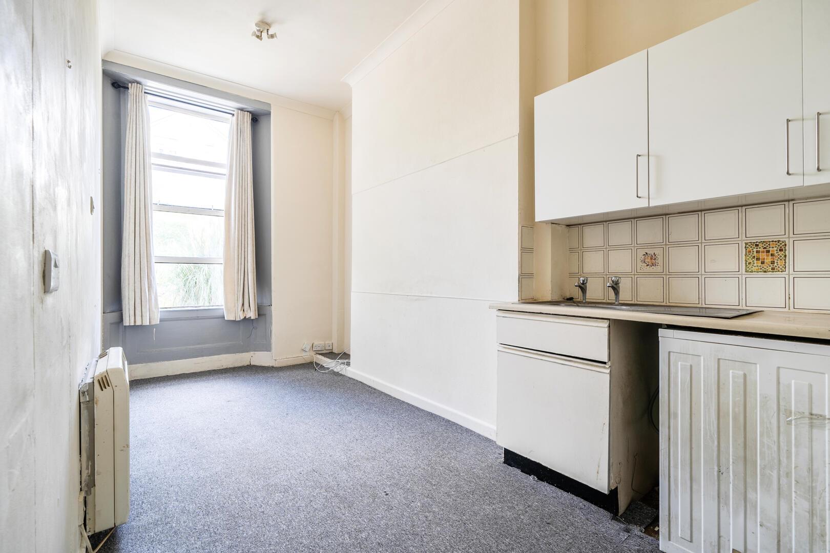 Property Image 0b2423a6-ba2c-42f1-89c2-2d952a378755