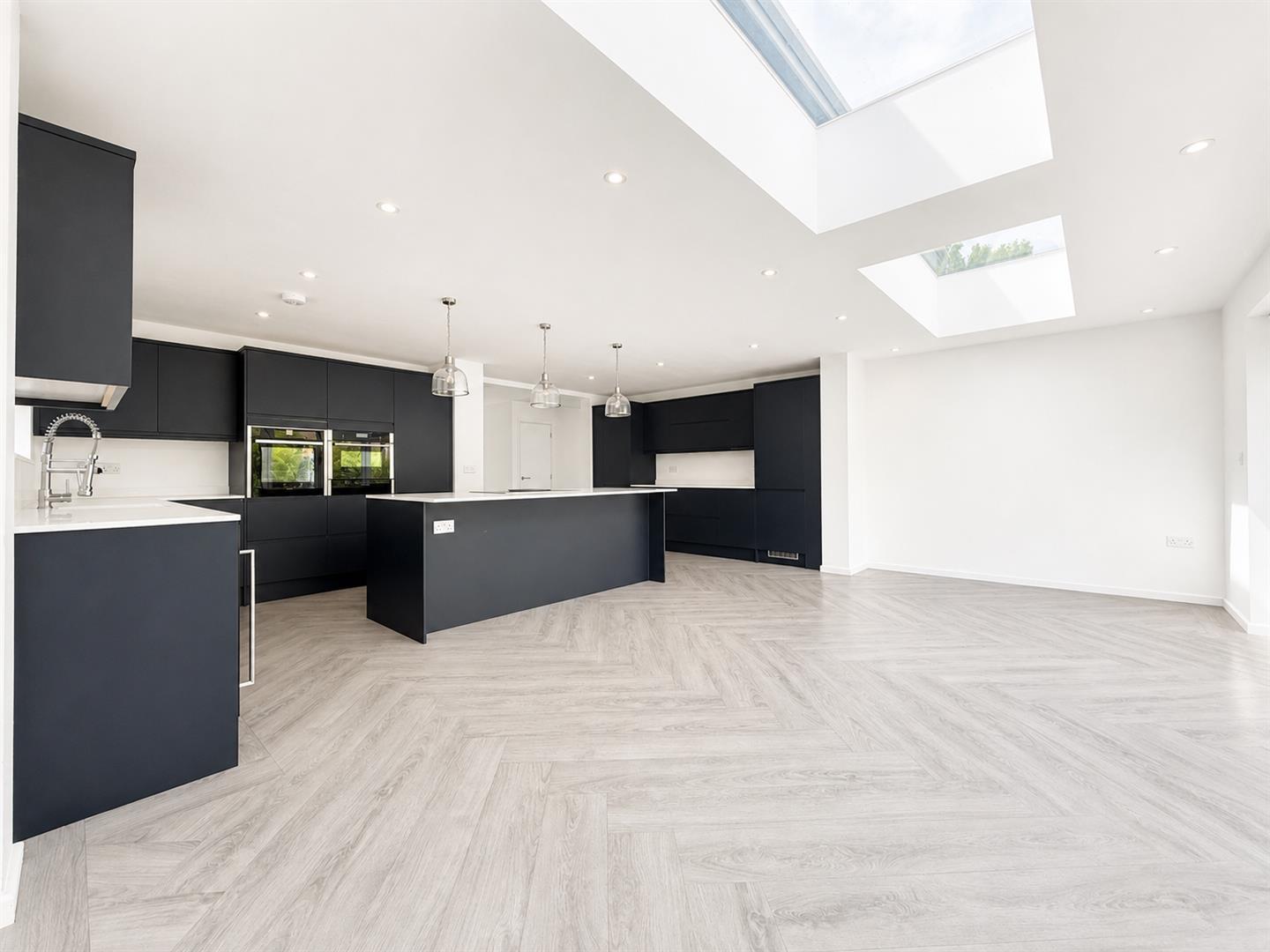 Property Image 0b3bbaaf-c232-4a4d-8b20-11243428d708