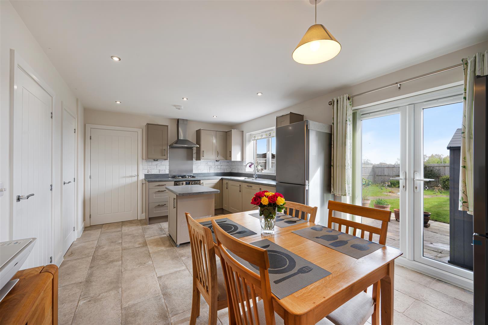 Property Image 0b420731-ed74-4470-9a39-d2d73d8cd550