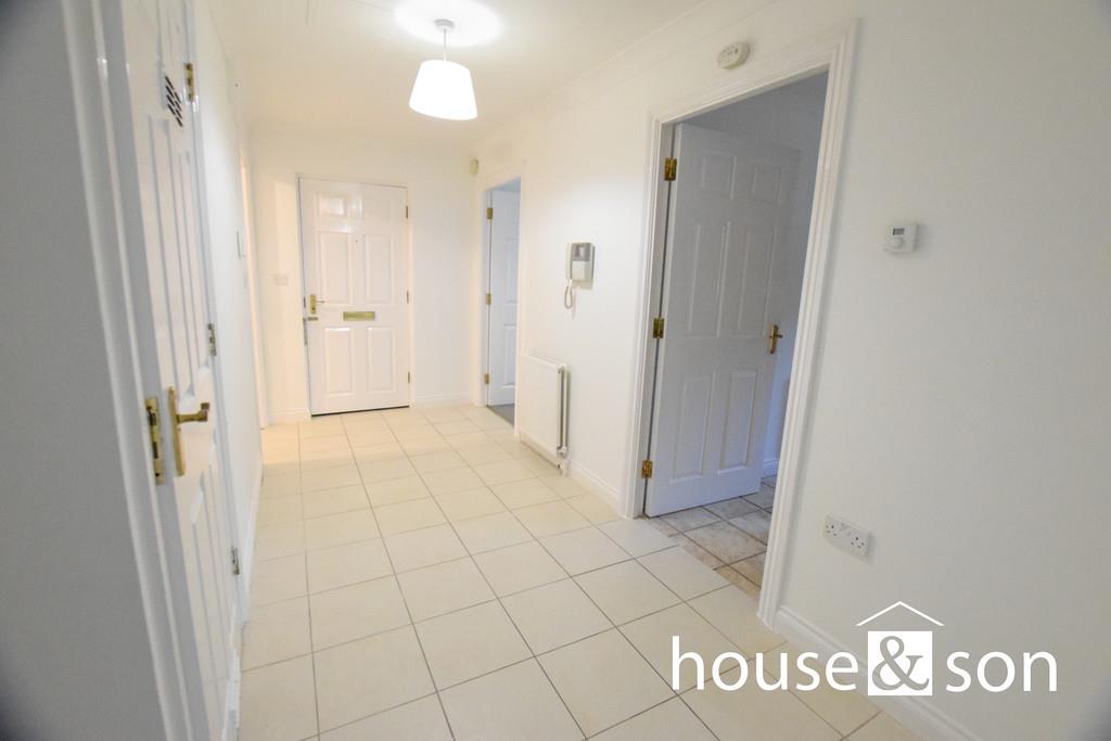 Property Image 0b46be6b-f2d2-4815-8248-9865683cb666