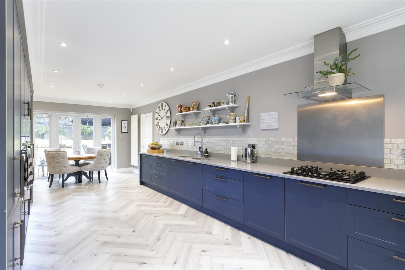 Property Image 0b4de968-61dd-4647-9aa3-17f442fd101a